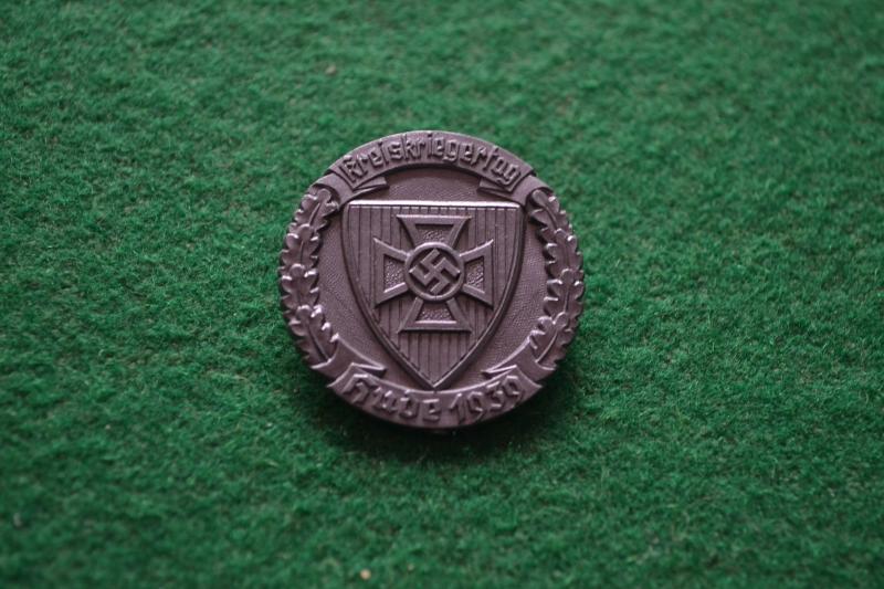 Rally Badge.