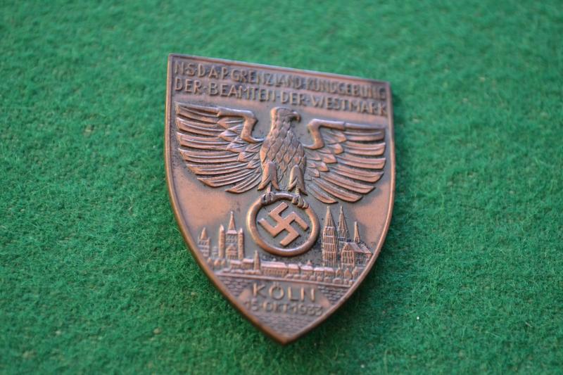 Rally Badge.