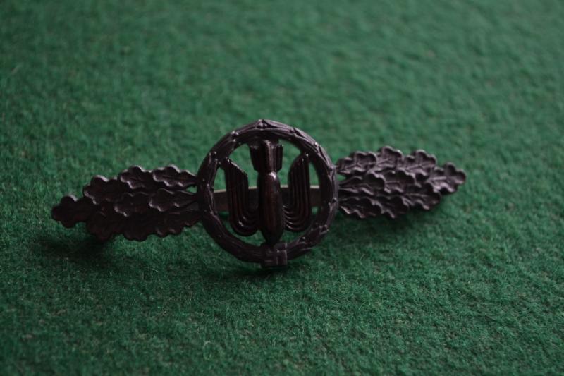 Silver Bomber Clasp.
