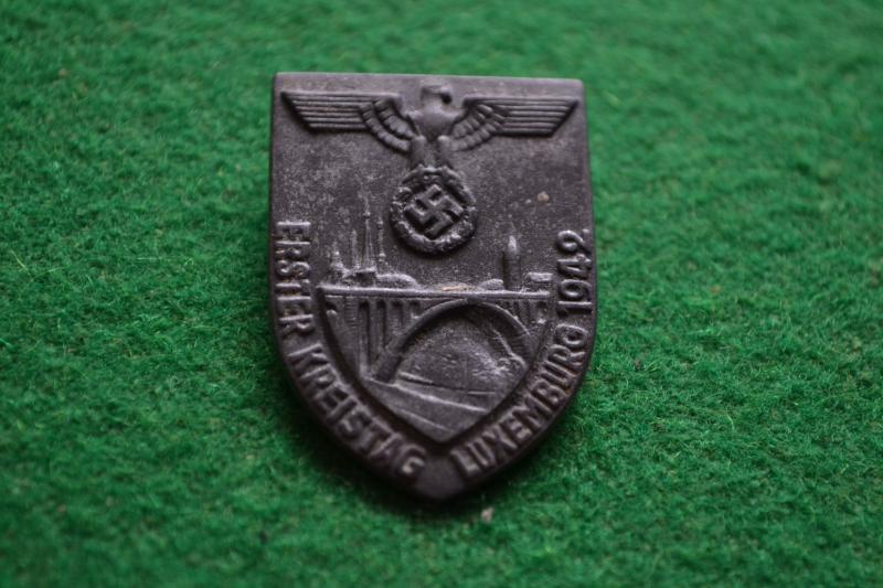 Rally Badge.