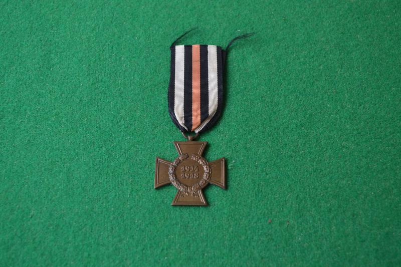 Cross of Honour Without Swords.