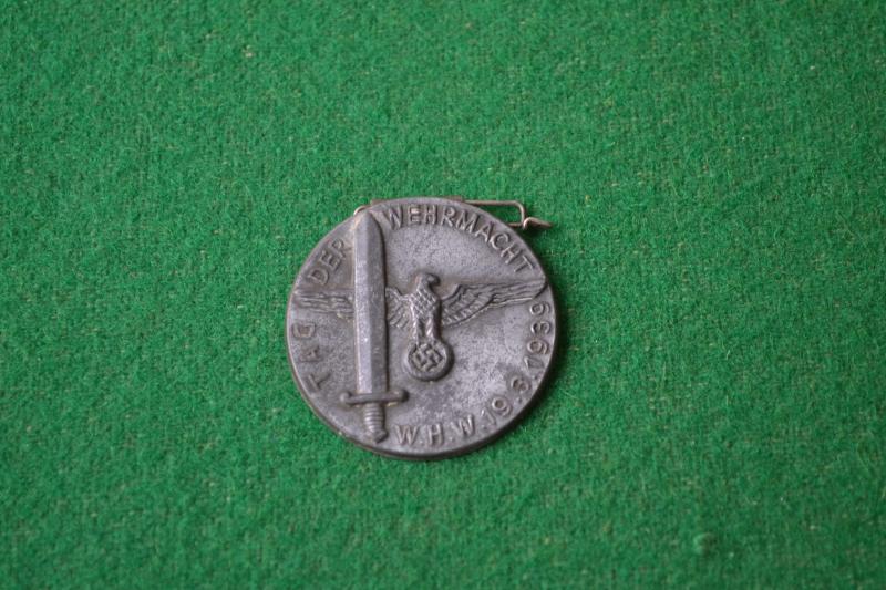 WHW Donation Badge.