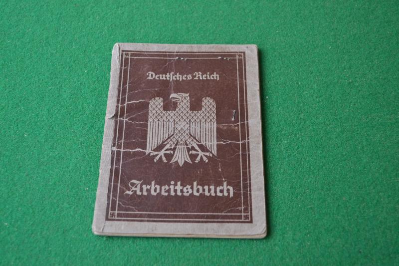 Arbeitsbuch.